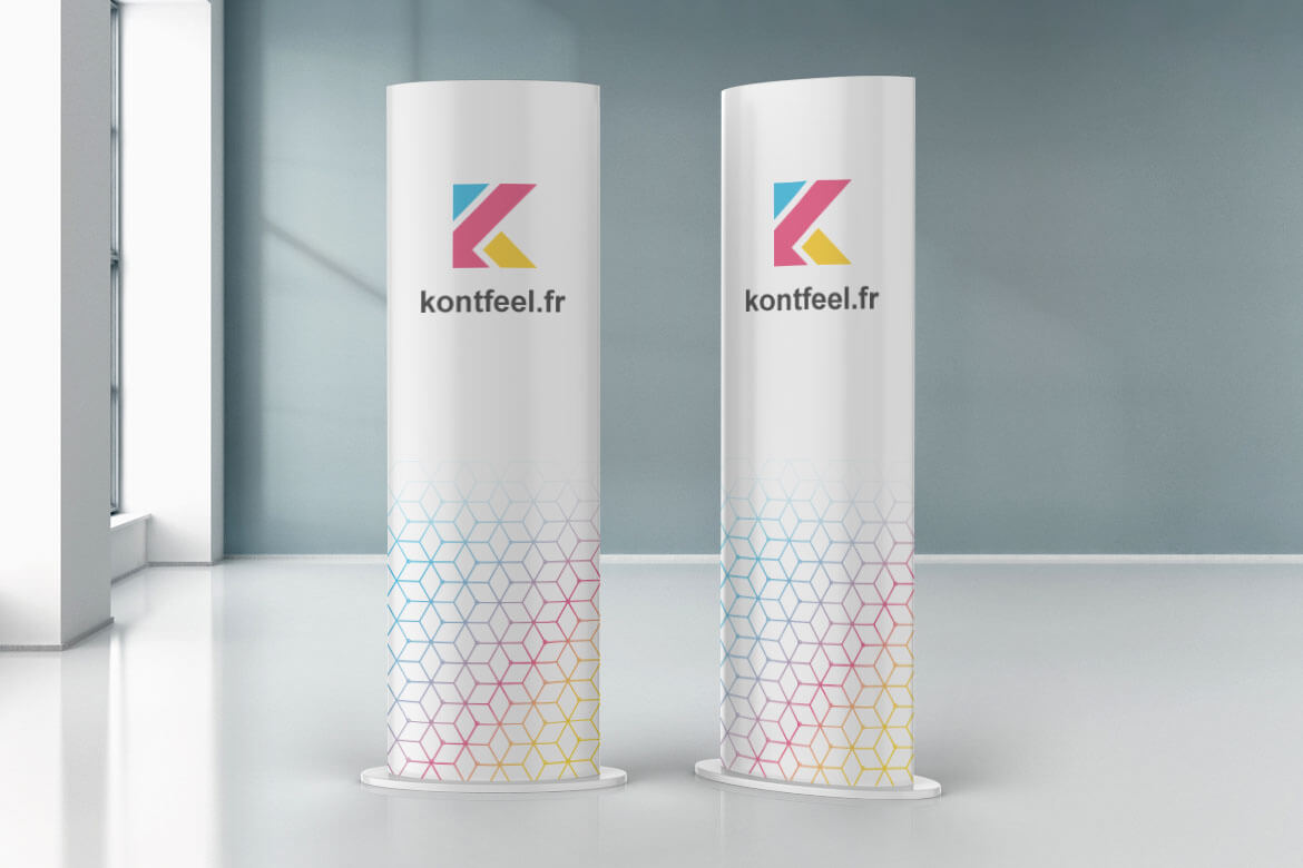 Totem publicitaire en carton personnalisable pour assurer la visibilité